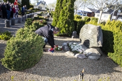 Kransenedlæggelse på kirkegården i Grindsted 04052018