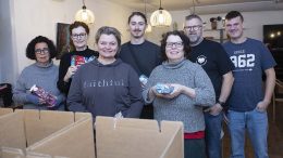 Café Jydepotten uddelte 55 julekasser